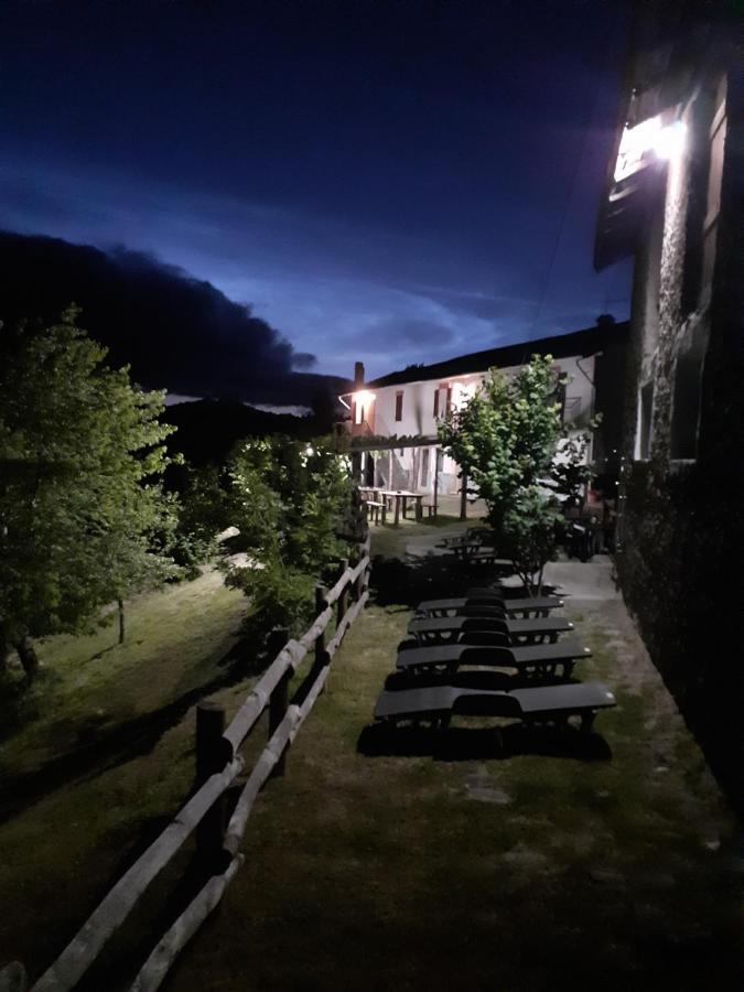 Cascina Merlo Country House Pareto Exterior photo
